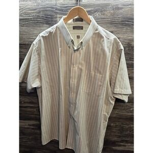 Claybrooke Mens XXL Short Sleeve Button Down Shirt Tan Blue Striped Wrinkle Free